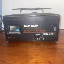 Solar Brand 6/12 Volt Car Boat Vintage Battery Charger model 1010 610/2 AMP