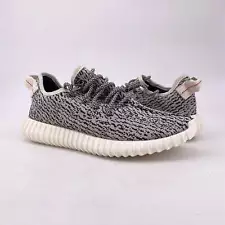 Yeezy 350 "TURTLE DOVE" 2022 - Size 9.5 - aq4832 (10210-14)