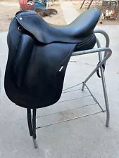 Used dressage saddle for sale-17.25 DK Bond II, Black,Air