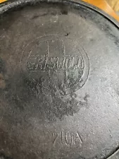 New ListingVintage GRISWOLD 710 A #9 SLANT LOGO ERIE Cast Iron Skillet With Heat Ring RARE