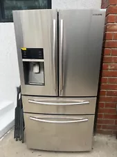 State-of-the-art Samsung French Door Refrigerator for sale! Don't miss out!