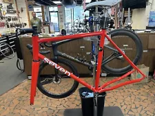 Seven Cycles Axiom 53cm Steel Frameset