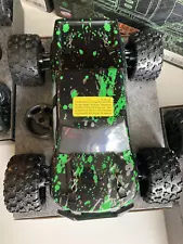 refurbished Minor Used All Terrain RC Car 18859, High Speed 4WD Green Truck