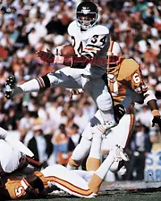 Chicago Bears Walter Payton on the Move Game Action Color 8 X 10 Photo Picture