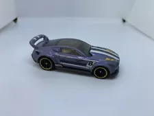 Hot Wheels - 2015 ‘15 Ford Mustang GT Custom Purple - Diecast - 1:64 - USED