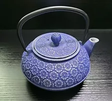 Juvale Japanese Cast Iron Teapot with Infuser for Loose Leaf and Tea Bags,...