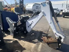 Bobcat 709 Backhoe, Skidsteer Attachment, Quick Attach