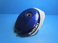 00 01 02 03 2000-2003 SUZUKI GSXR 600 750 1000 GAS TANK FUEL CELL FAIRING