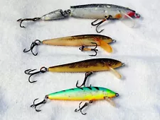 New ListingSALE: Lot of 4 Freshwater Minnow Crankbaits