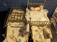 Vintage Miniature Dollhouse 4 Brass Beds & Bedding Single & Queen Mattresses