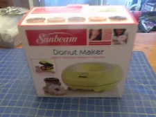 Sunbeam Electric Yellow Mini Donut Maker FPSBDML920 IN BOX INSTRUCTIONS WORKS