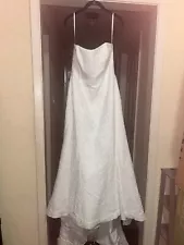 Woman’s Lace Wedding Dress