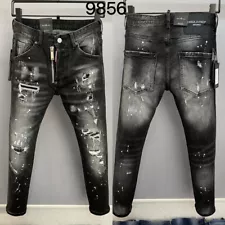 Cheap Looking Ripped Jeans Are The Best Choice For This Year'S Fashion TrendDSQ2