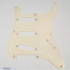 MASTER RELIC Aged Parchment White Pickguard for '57 Fender® Stratocaster® Strat