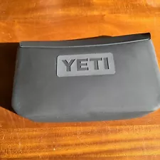 Yeti Sidekick Dry Bag Waterproof 3L Gear Case Charcoal