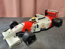 Tamiya F102 McLaren MP4/8 RC F1 radio-controlled car set