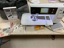 Bernina 820 Sewing / Quilting Machine + BSR Stitch Regulator