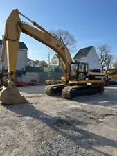 1995 Caterpillar 330 L Excavator For Sale In Dorchester, Massachusetts 02122