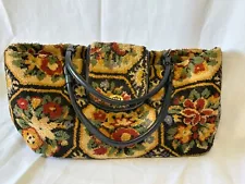 VINTAGE 1970s Corona Large Two-Handle Floral Carpet Bag Purse w/ Toggle Closure