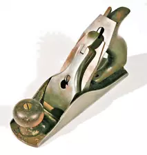 Vintage STANLEY Rule & Level Co. BAILEY No. 4 Hand Plane