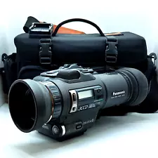 Panasonic NV-DX1 Digital Video Camera 3CCD MiniDV Camcorder, Charger, Bag - RARE