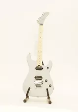 EVH 5150 Series Deluxe 6-String Right-Handed Electric Guitar Satin Primer Gray