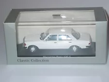 EXTREMELY RARE Mercedes W123 SALOON WHITE 1:43 Minichamps Mercedes Museum