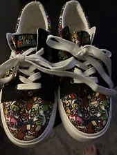 Official Nintendo Ground Up Super Mario Bros Shoes KIDS SIZE 5 Low Canvas EUC