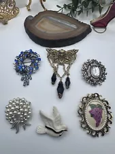 Lot of 6 VTG To Now- Brooches-Brooches For Sale ✨ Beautiful Brooches Collection