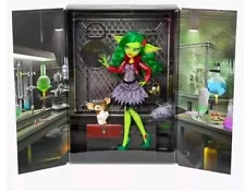 Monster High Greta Gremlin Skullector Doll Mattel Creations BRAND NEW SEALED