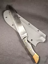 Large Heavy Duty Hunting Knife In Kydex Sheath I-15347