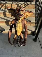 Neca Prop Size Stunt Brown Gremlins 30” Movie