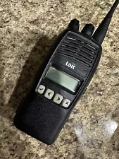 Tait TP8100 handheld radio 400-470MHz - T03-00005-CAAA - TP8135-H500