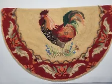 Rooster kitchen 1/2 circle 100% wool rug 31" x 19"