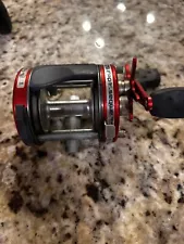 New ListingAbu Garcia Ambassadeur 6000 Level Wind Baitcasting Fishing Reel Red Sweden