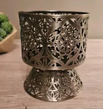 Better Homes and Gardens Metal Pedestal Candle Holder/Sleeve 13oz Candle