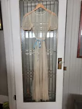 ANTIQUE 1930'S IVORY RAYON BOBBINET EVENING DRESS PERFECT FOR FRANKENSTEIN BRIDE