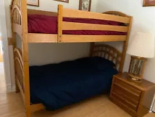 BEAUTIFUL SOLID OAK CONVERTIBLE TWIN BUNK BEDS,LADDER,ORIGINAL OWNER. GREAT COND