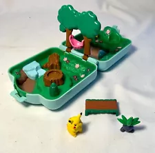 Pokemon Tomy Polly Pocket Playset Blue Viridian Forest 1997 W Pikachu & Oddish