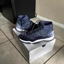 Size 10.5 - Jordan 11 Midnight Navy Velvet 2022