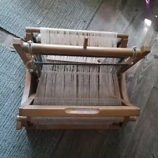 Vintage Lily Mills Co Artcraft Weaving Manual Weaver Loom Machine Yarn Thread