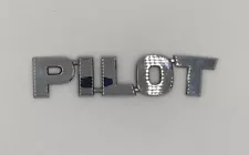 03 04 05 06 07 08 HONDA PILOT OEM CHROME REAR GATE LID CHROME EMBLEM LOGO BADGE