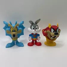 Looney Tunes Mashup - Bugs Bunny Superman Wile E Batman & Taz as Flash- WB100