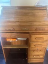 Antique Roll Top Desk With Drawers