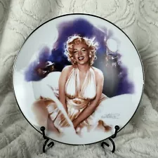 Marilyn Monroe “PHOTO OPPORTUNITY ” 6th Issue In The Magic Of Marilyn COA & BOX