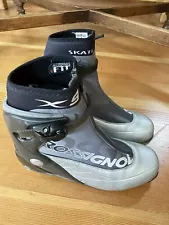 Rossignol X9 Skate Skiing Boots Size 43 Euro