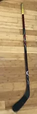 Bauer Vapor X 700 Lite Right Handed Hockey Stick Eichel P28 67 Flex Pre-owned