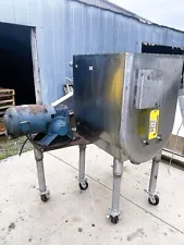 New Listing9 CUBIC FOOT JACKETED STAINLESS STEEL FOOD GRADE RIBBON BLENDER.