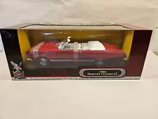 1966 Mercury Cyclone GT Diecast Car by Road Signature Yat Ming 1.18