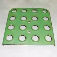 Used Step fits John Deere 2040 4030 4040 4050 4230 4240 4430 4440 4630 R84943